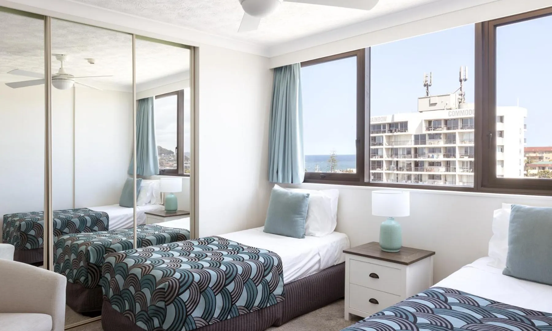 Columbia Beachfront Apartments On Rainbow Bay Gold Coast