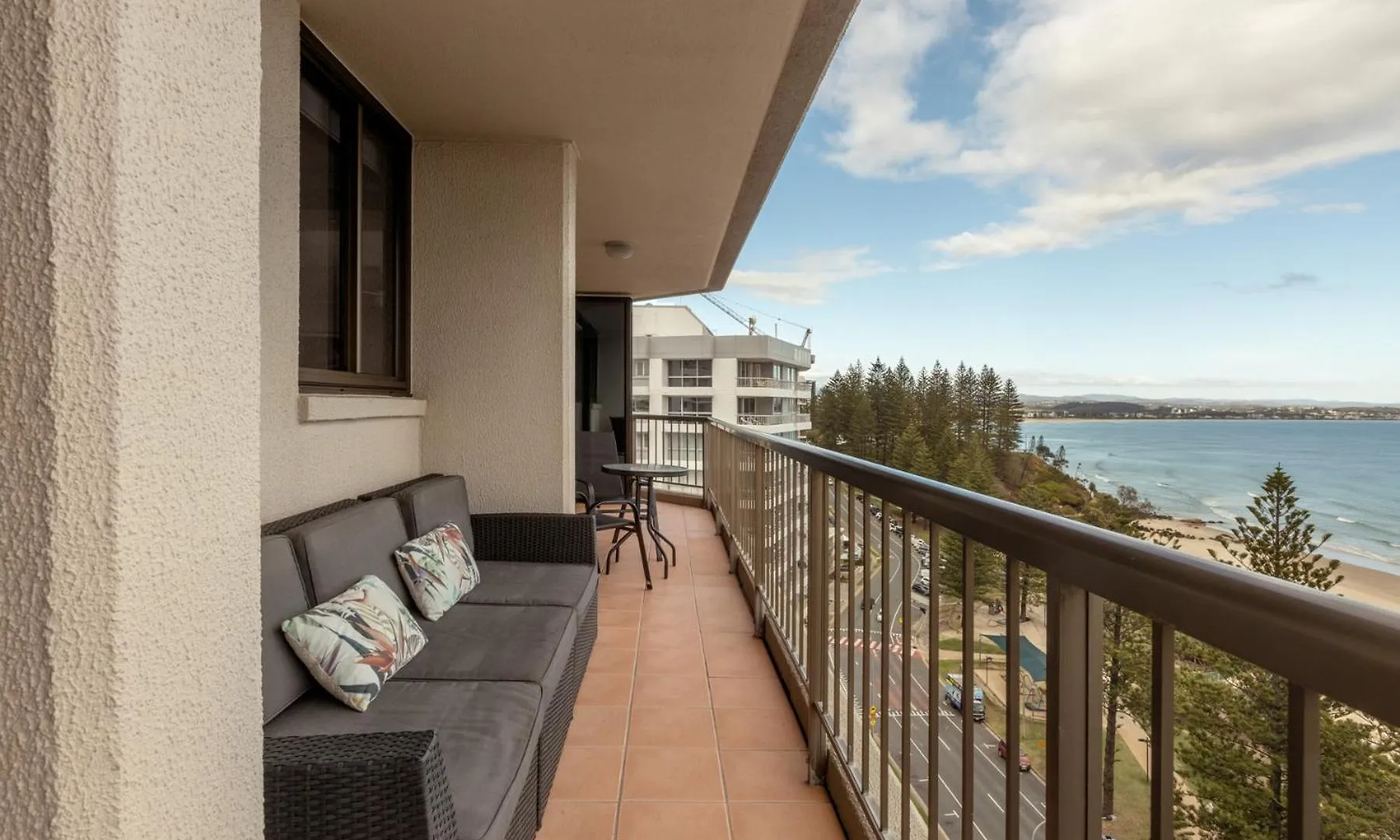 Columbia Beachfront Apartments On Rainbow Bay Gold Coast Australia