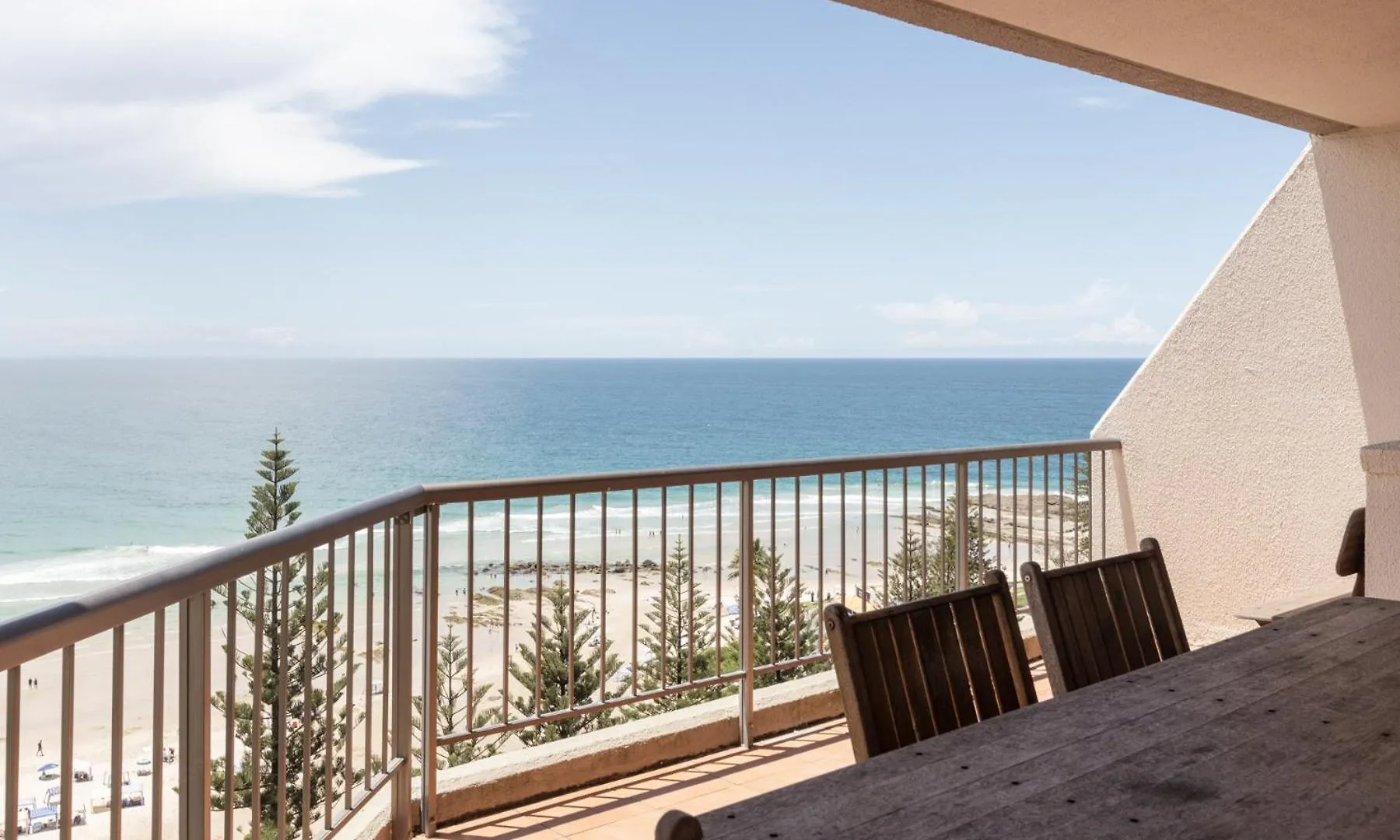 גולד קוסט Columbia Beachfront Apartments On Rainbow Bay מלון דירות גולד קוסט