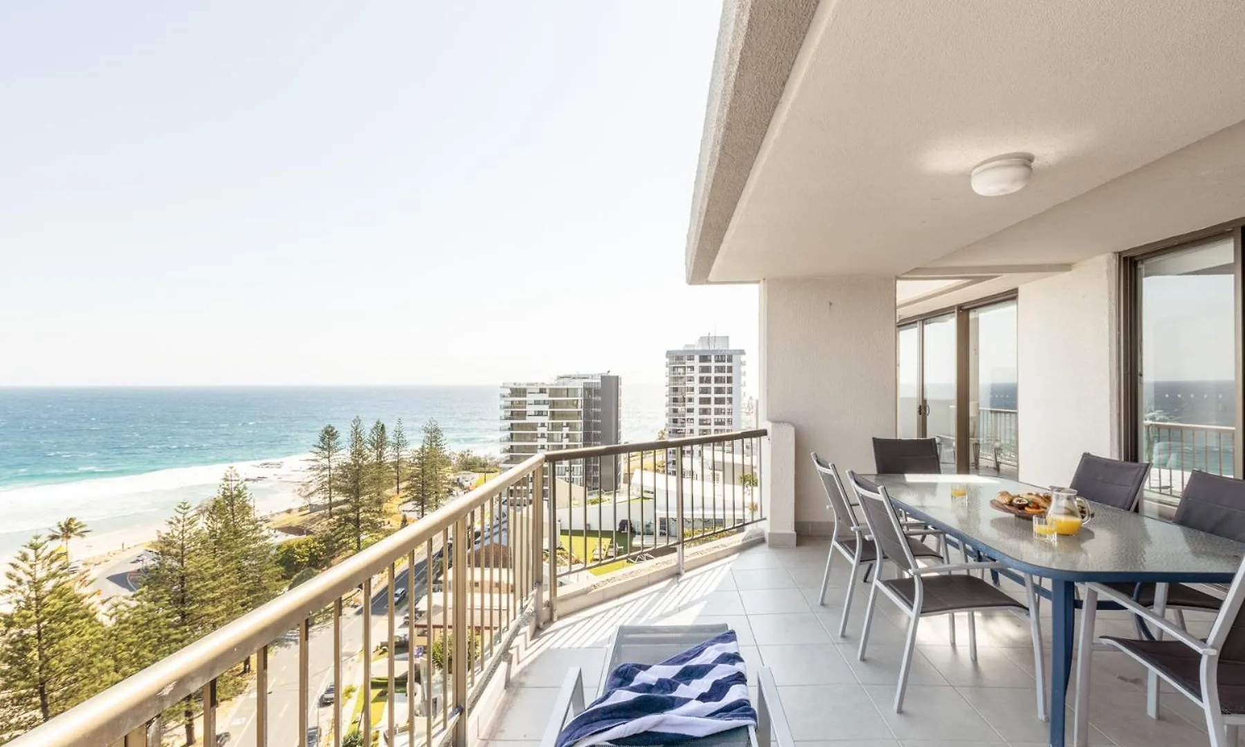 Columbia Beachfront Apartments On Rainbow Bay Gold Coast Australia