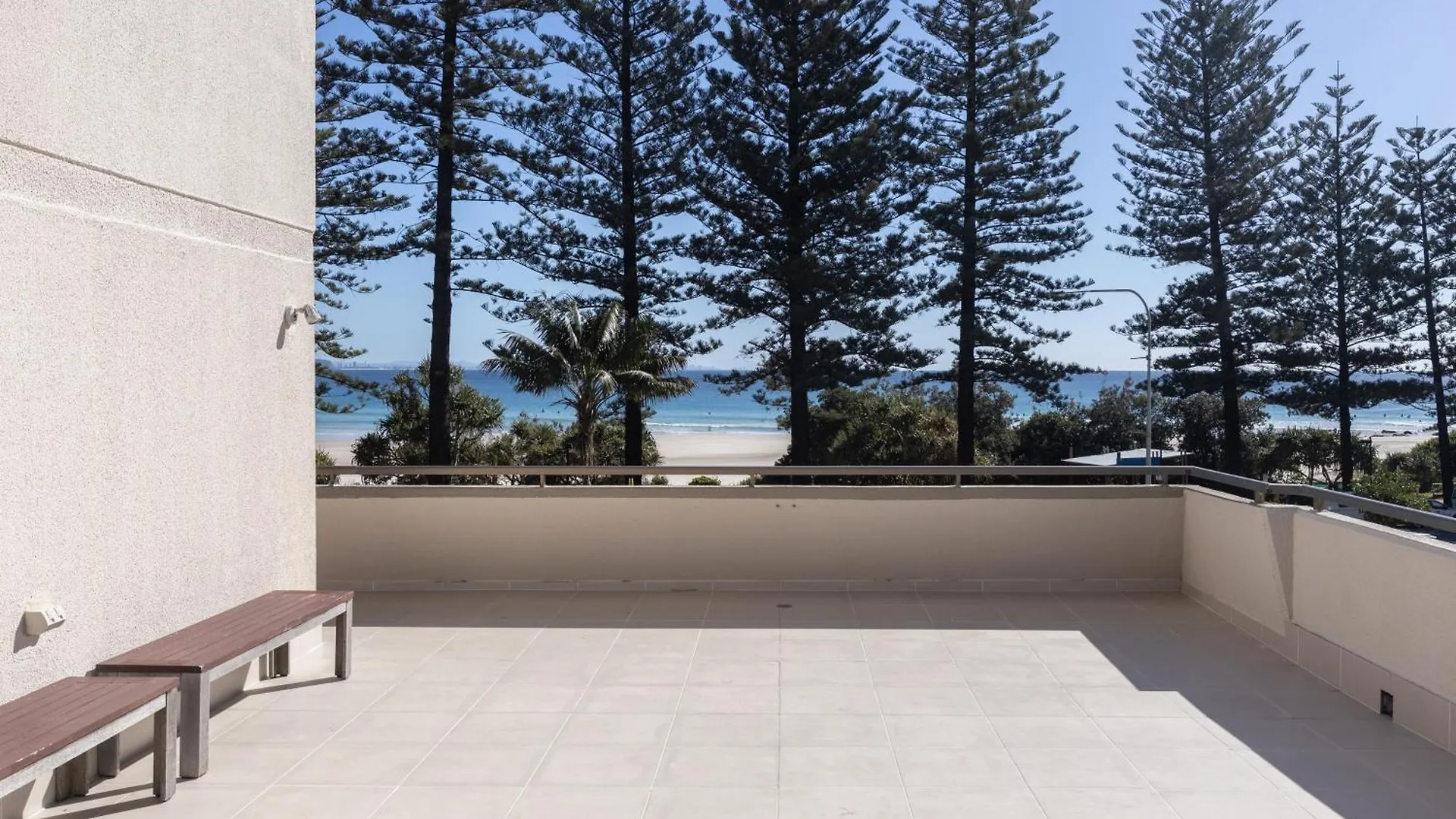 Columbia Beachfront Apartments On Rainbow Bay Gold Coast 4*,  Australie